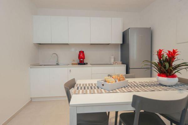 I Lamioni - Suite & Accommodation Матера Экстерьер фото
